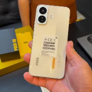 Poco branco na mão